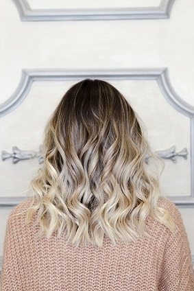 coloration-blond-naturel-tendances-2019-2020