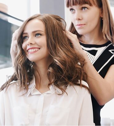 Comment devenir coiffeur à domicile